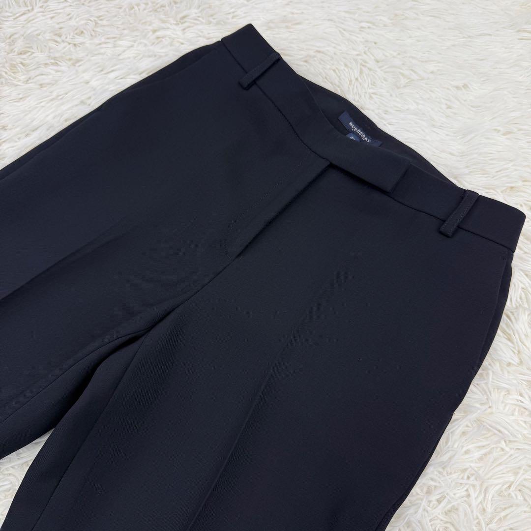 美品 バーバリーロンドン スーツ セットアップ ジャケット フレアパンツ 黒