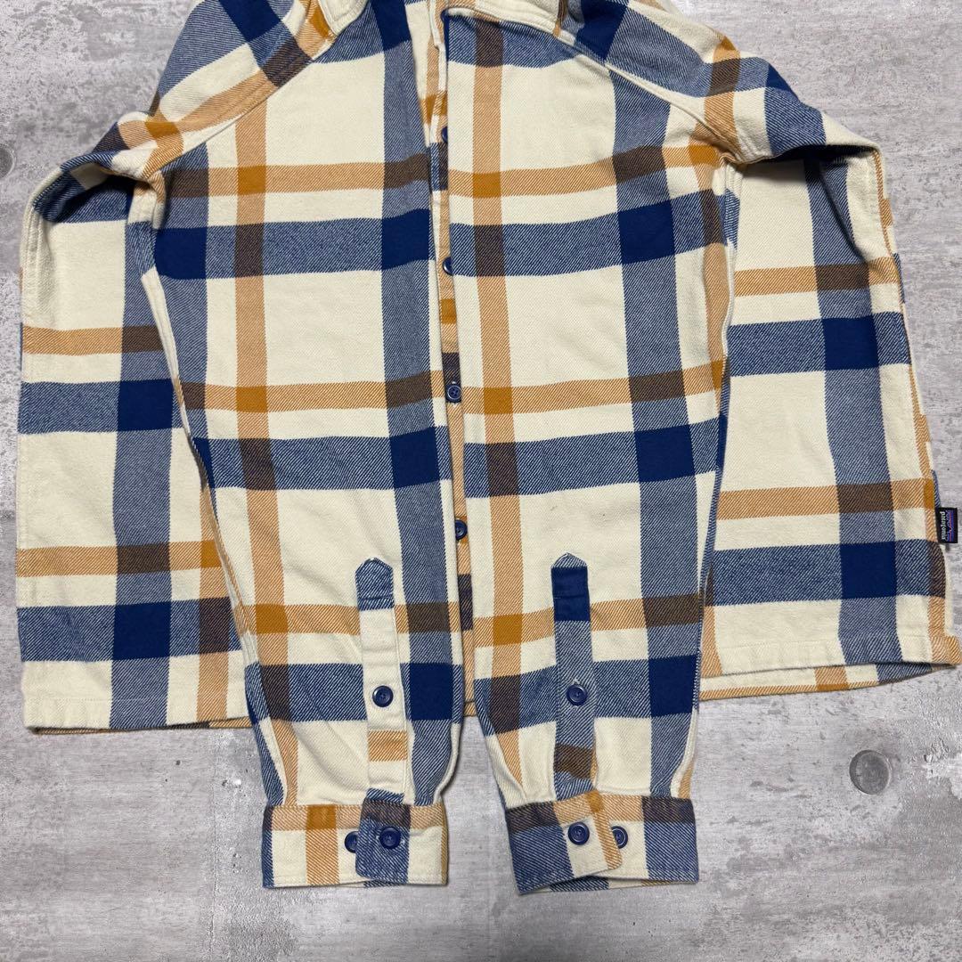 patagonia 15年製 フィヨルドフランネルシャツ クリーム ネルシャツ