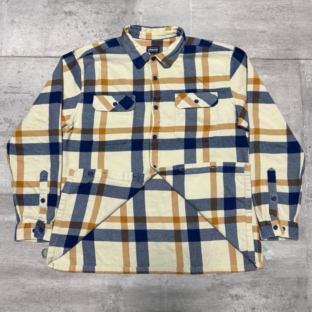 patagonia 15年製 フィヨルドフランネルシャツ クリーム ネルシャツ