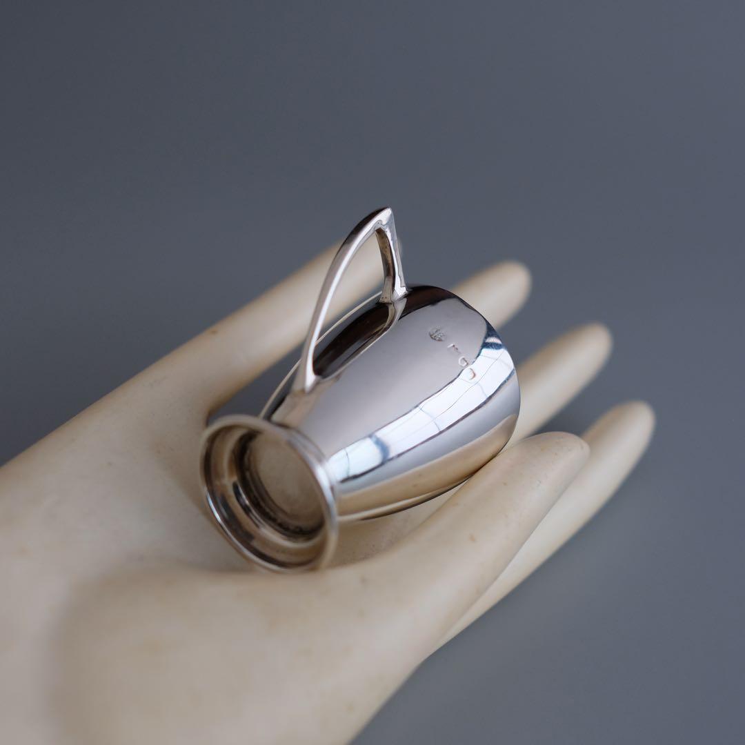 1916年　イギリス・バーミンガム　純銀製　アンティークミニトロフィーカップ