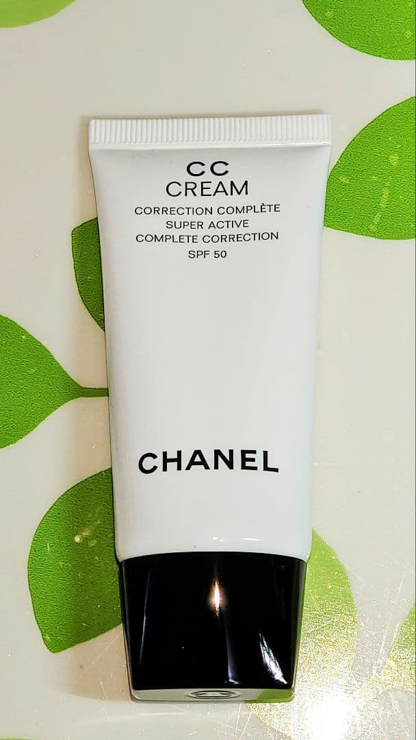 CHANEL CCクリーム N 21 ベージュ SPF50 30ml