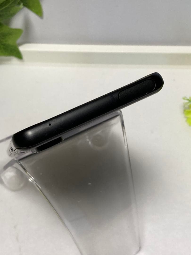 ドコモ SIMフリー ARROWS N F-51Cスマホ本体 ブラック⭐️