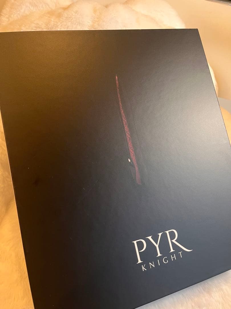 【美品】パイラナイト　PYR KNIGHT 美顔器セット　専用ジェル2本