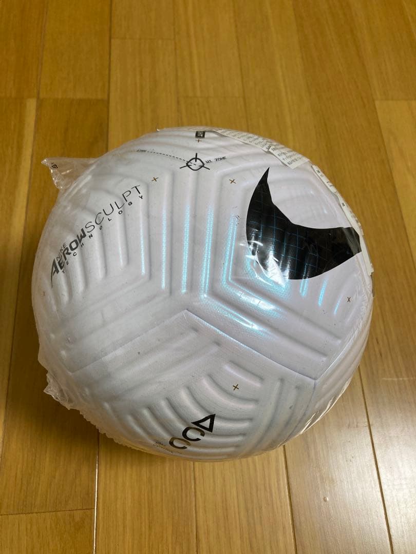 最終価格　Nike THE FLIGHT サッカーボール