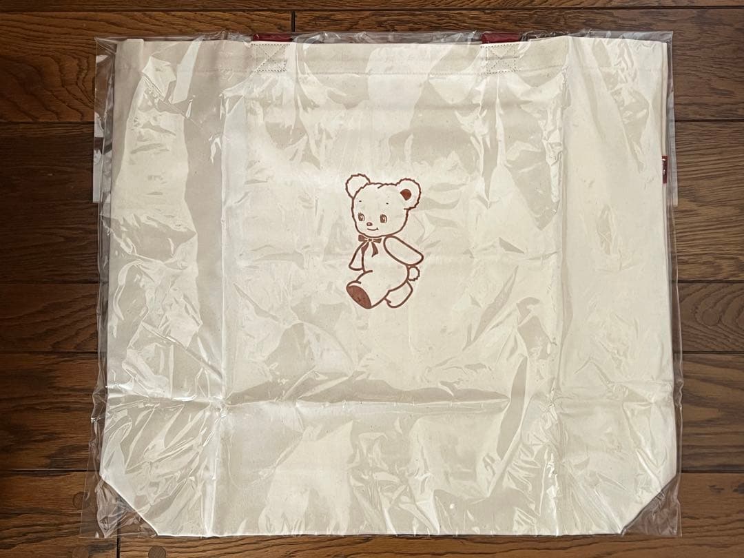 【新品】希少！！familiar ファミちゃんロゴ　マチ付きバッグ