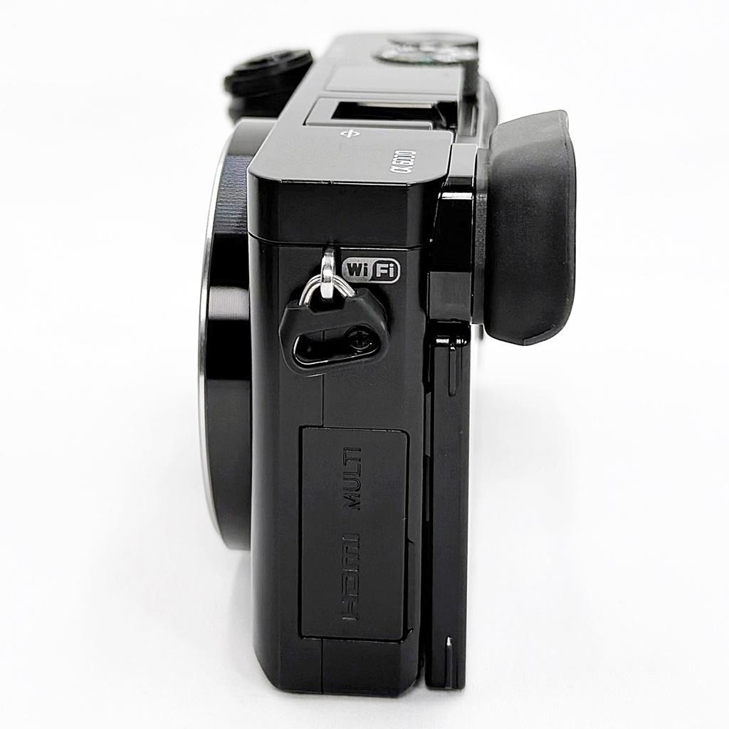 【美品】ソニー α6000 ILCE-6000Y ダブルズーム ミラーレスカメラ