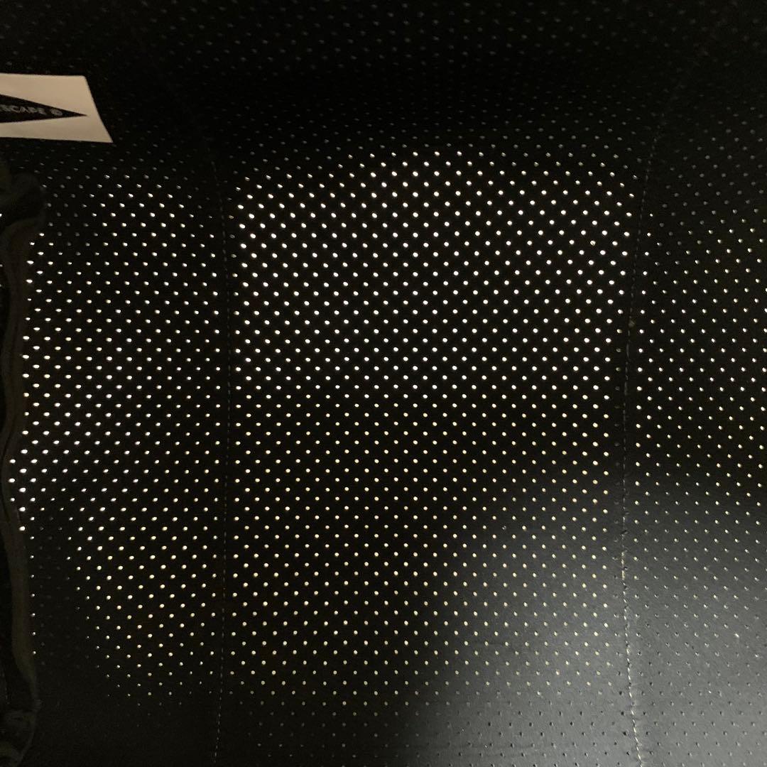 ステイトオブエスケープ　フライングソロ　マザーズバック　パンチング　カーキ　黒