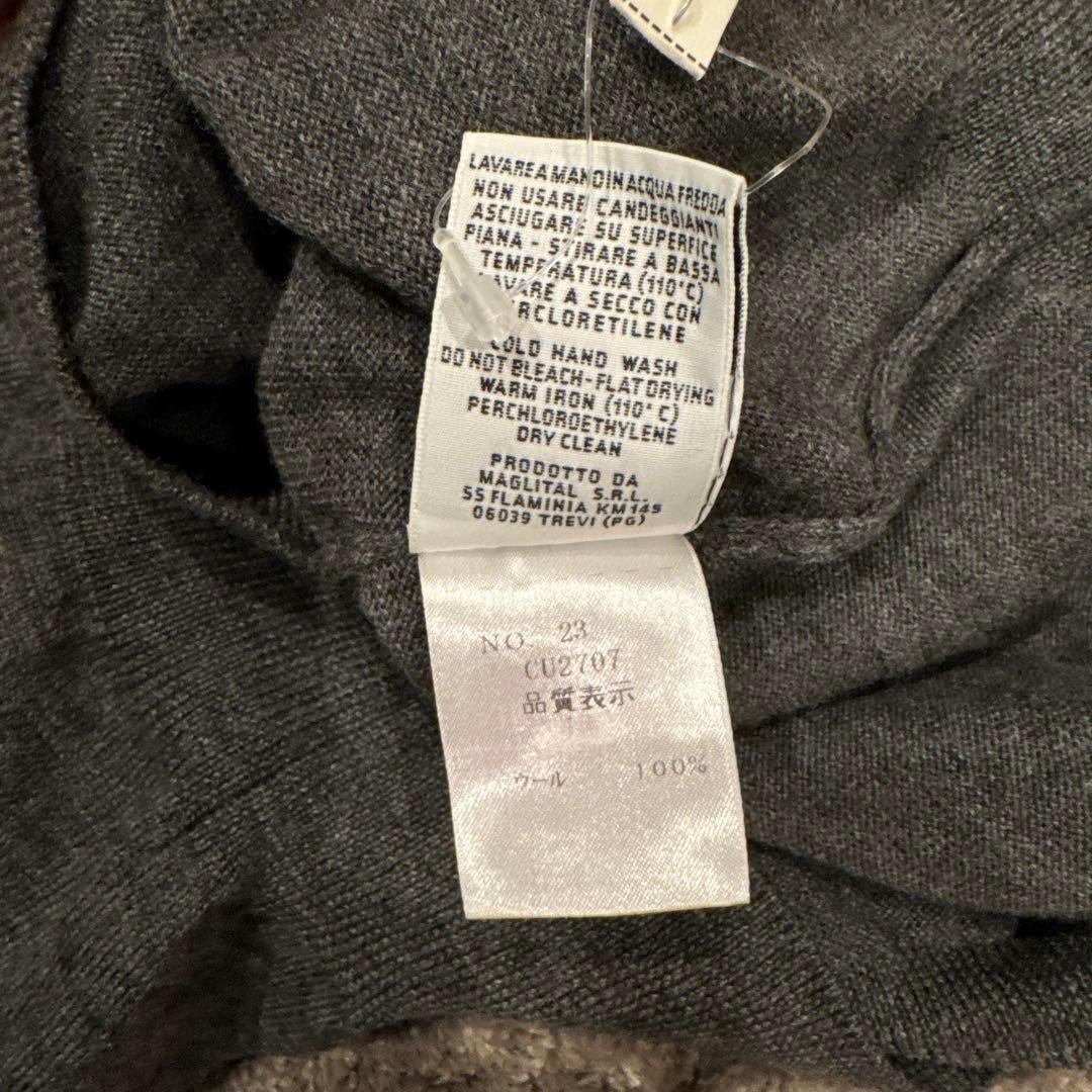 クルチアーニ　グレー　タートルネック　ニット　48サイズ　ウール
