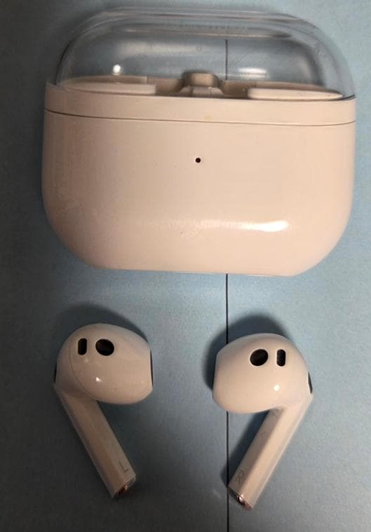 Samsung Galaxy Buds3 ホワイト 充電ケース付き