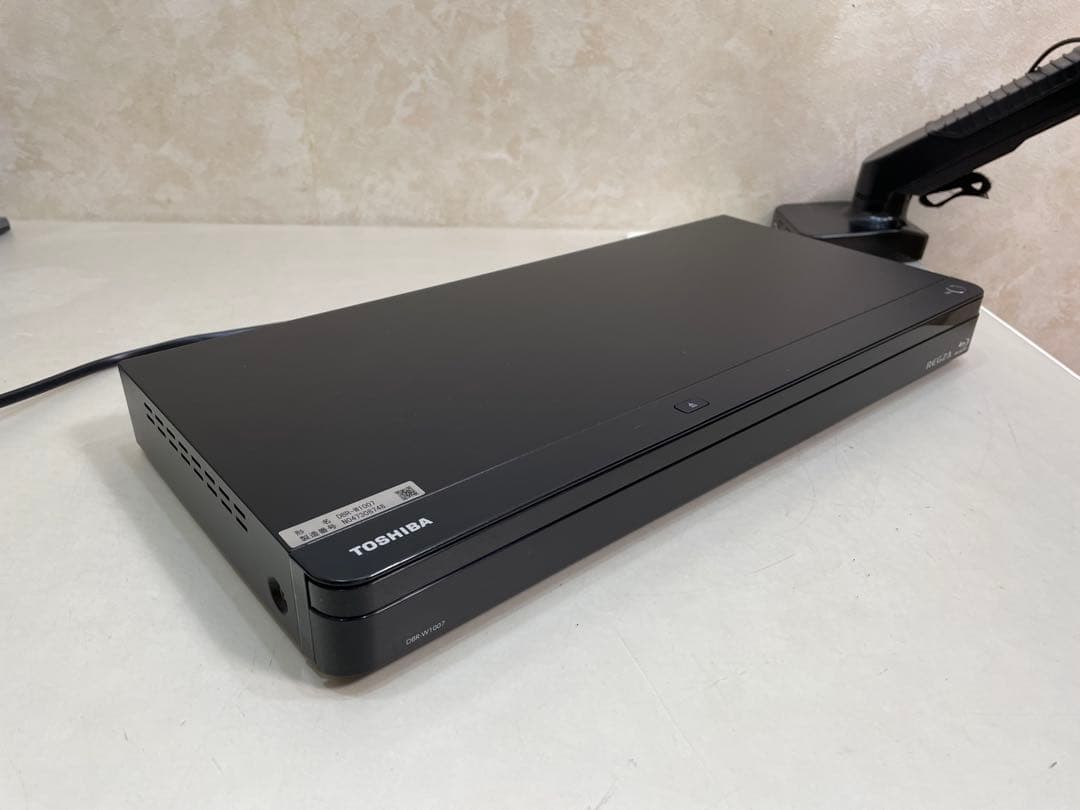 TOSHIBA REGZA DBR-W1007ブルーレイレコーダー