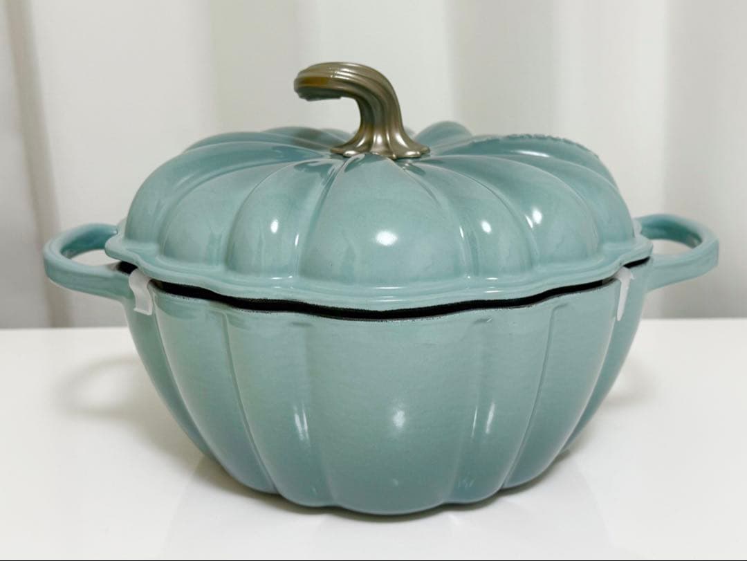 ルクルーゼ シグニチャー ココット・パンプキン 24cm パンプキン シーソルト