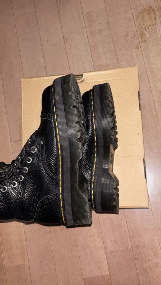 Dr.Martens ハイツイストブーツ