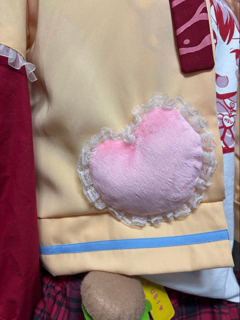 赤見かるび　新衣装コスプレ