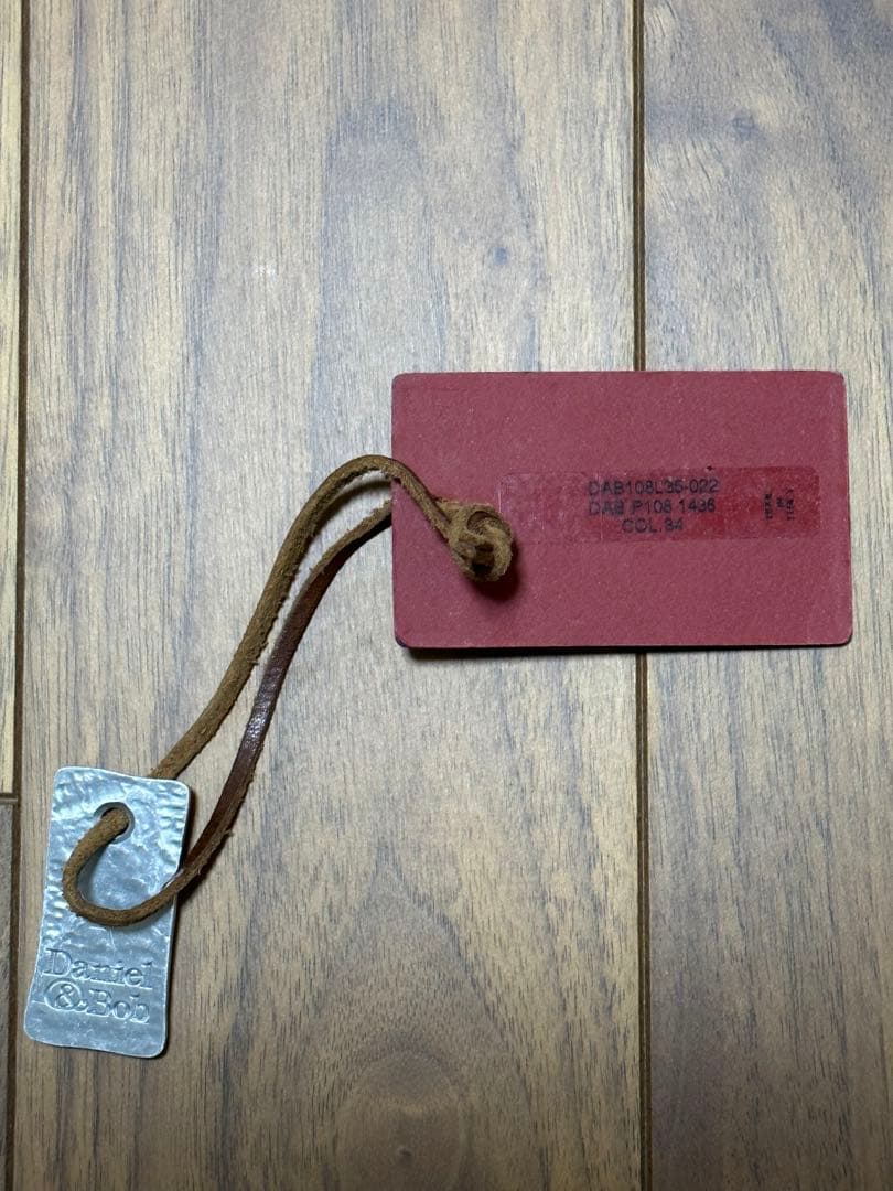 【新品未使用】ダニエル&ボブ　ショルダーバッグ　レザー　タグつき