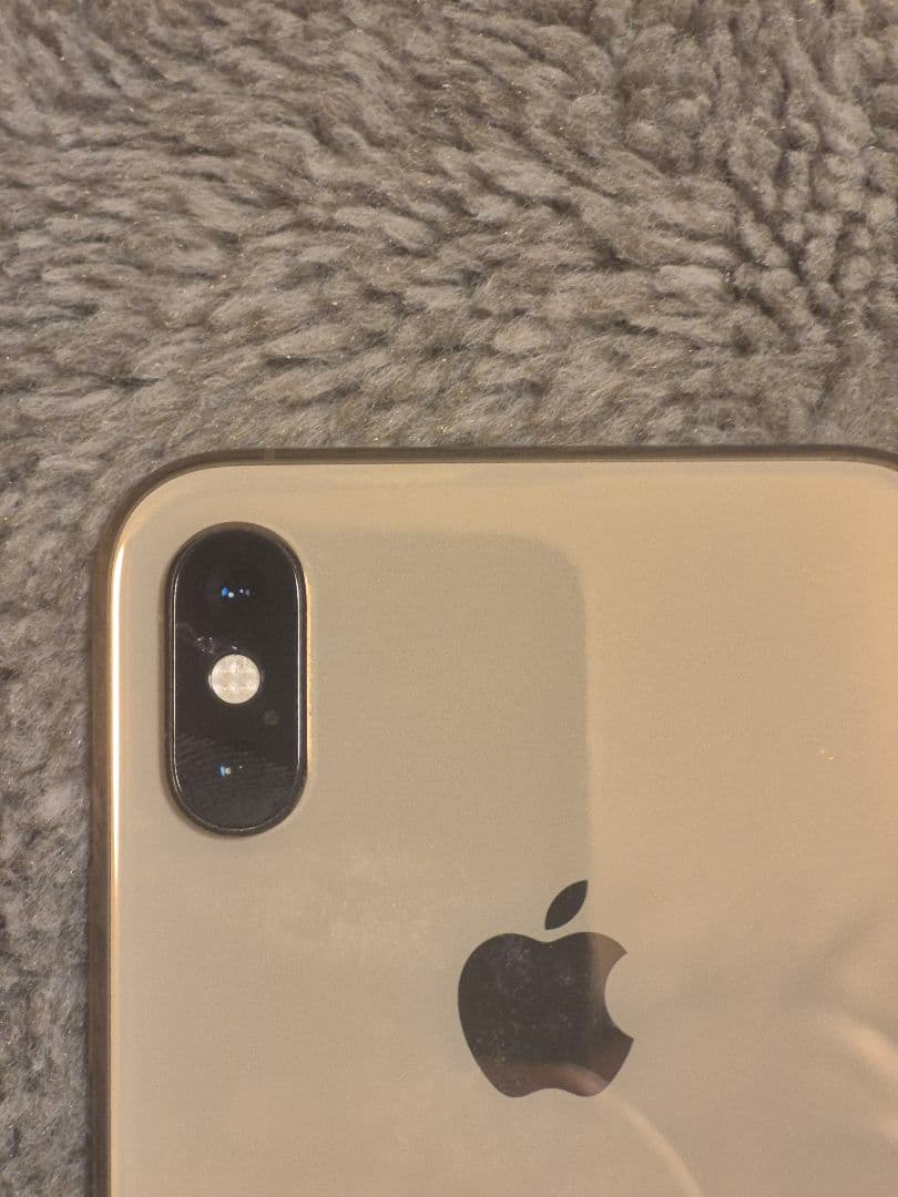 Apple iPhone Xs ゴールド 本体