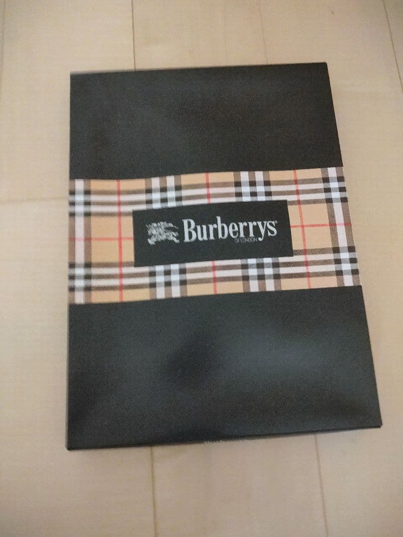 【kg】Burberry's ベージュ チェック柄 パジャマ
