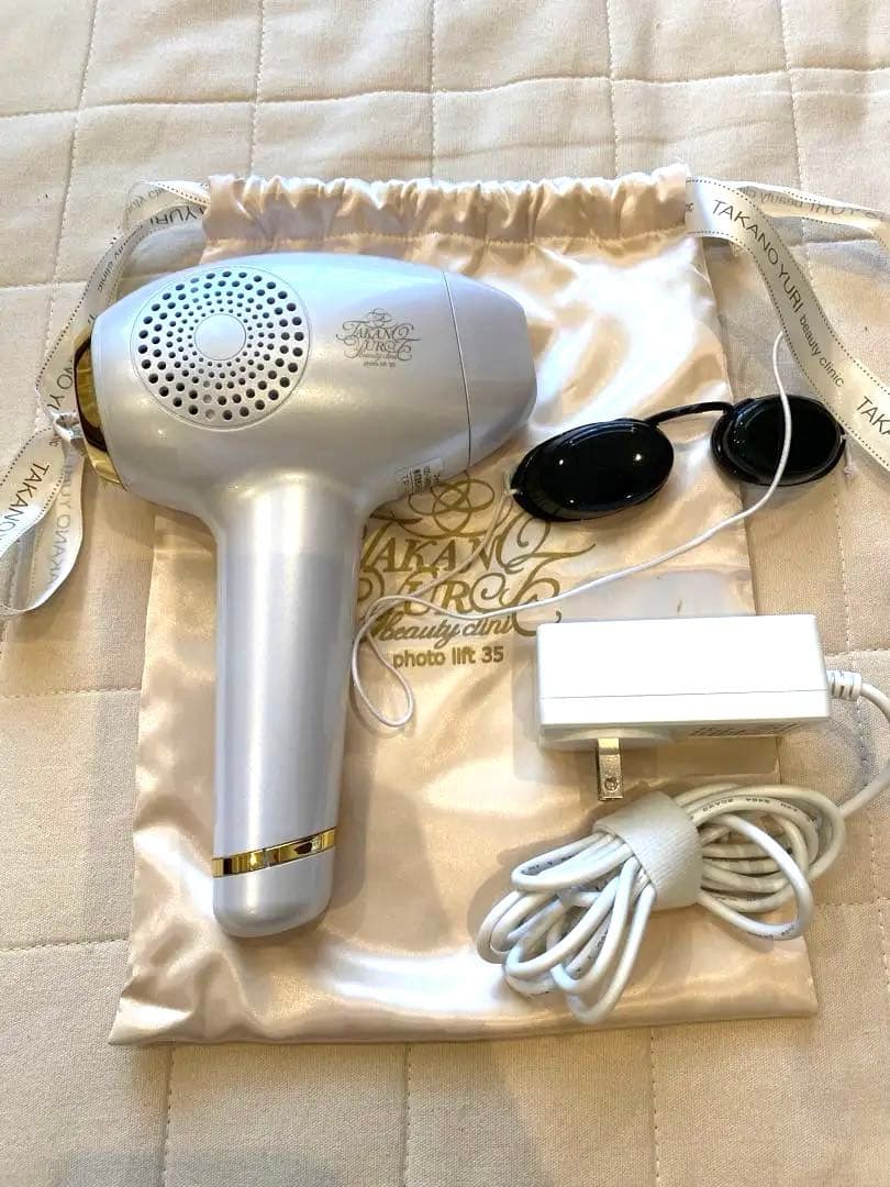 たかの友梨ビューティクリニック　photo lift35