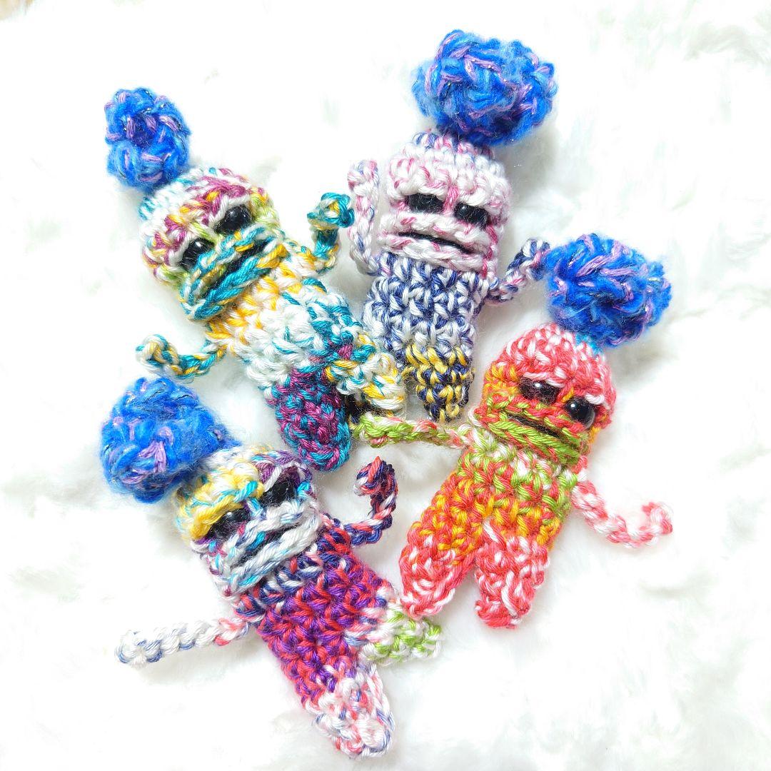 カラフルポップ　マンドラゴラのあみぐるみ