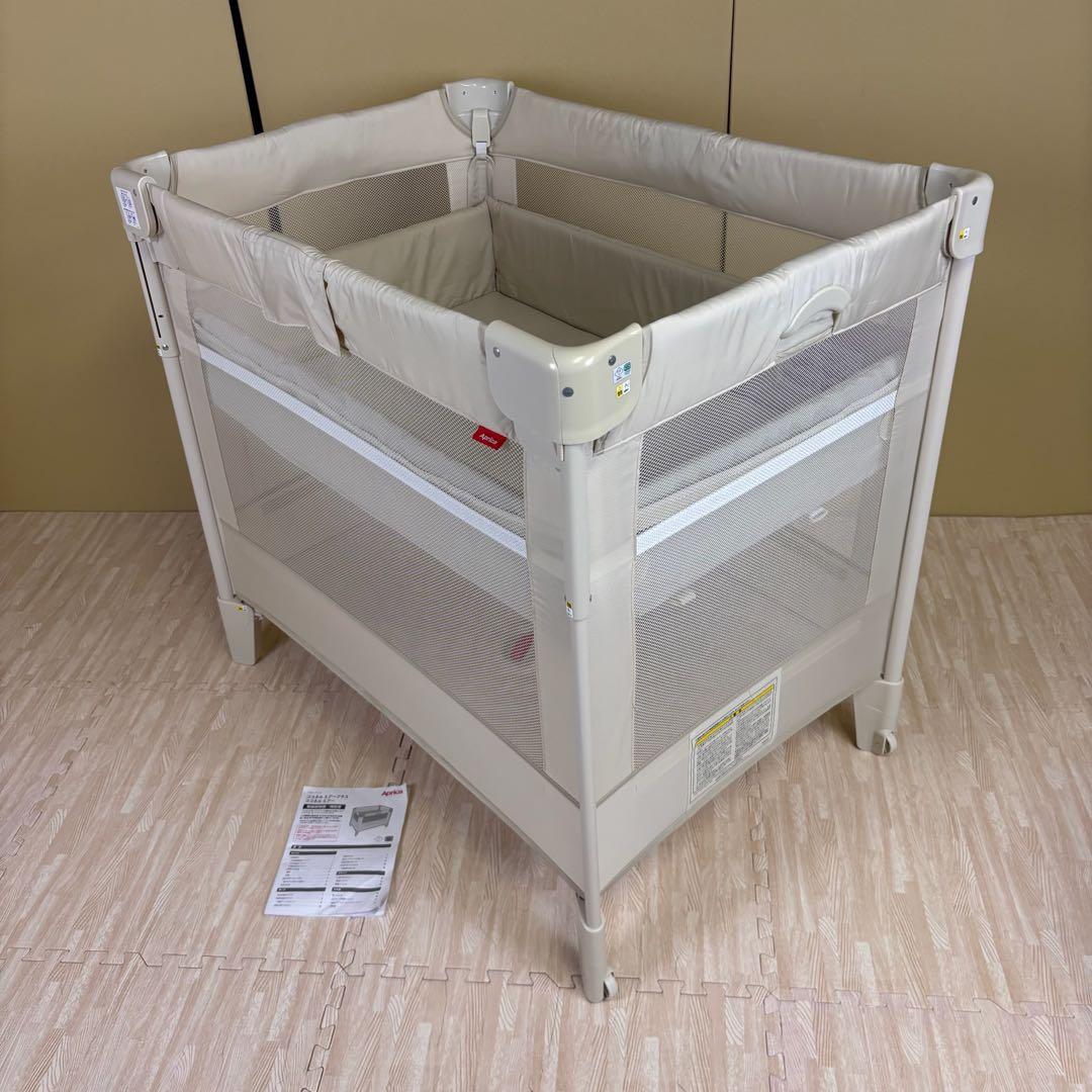 ☆未使用に近い☆　アップリカ　Aprica　ココネル　エアー　ミルクホワイト