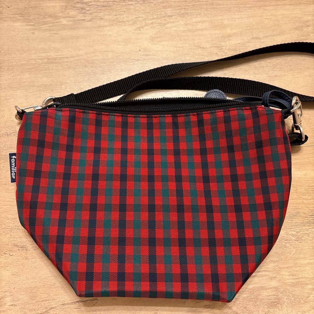 ファミリア舟形ポシェット