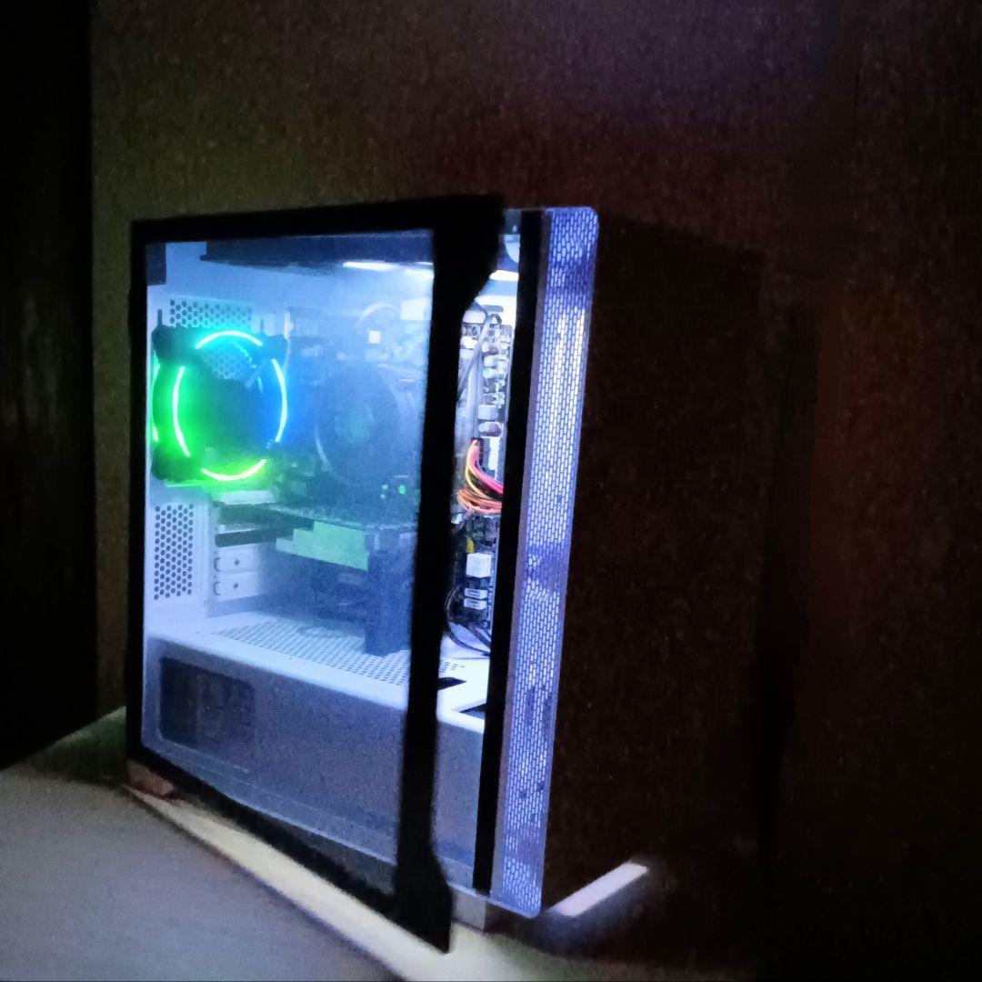 スノーホワイト 強化ガラスパネル Intel Core i5 デスクトップPC