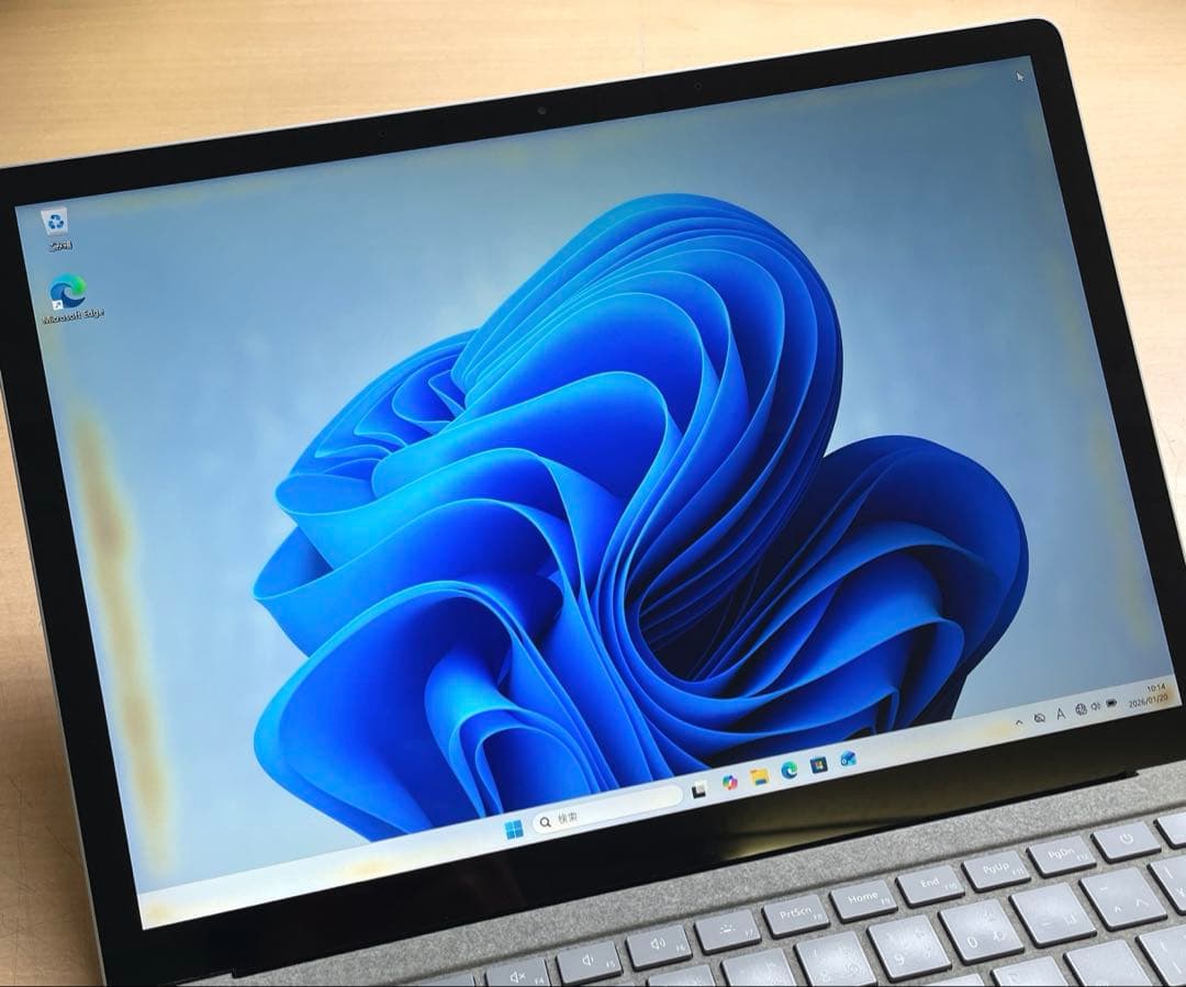 Surface Laptop2　i5 第7世代　メモリ8GB SSD256