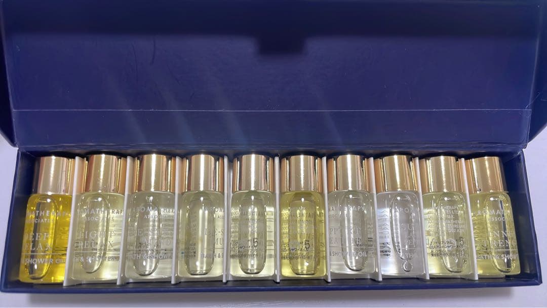 AROMATHERAPY ASSOCIATESミニチュアバスオイルコレクションN