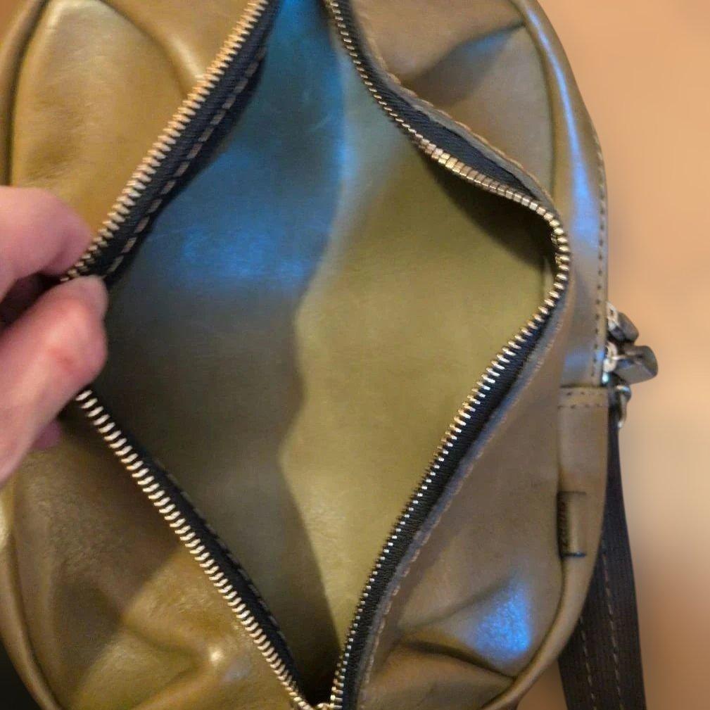 @*@様 HERZ　ヘルツ　立体ポケットボディバッグ(F-9)