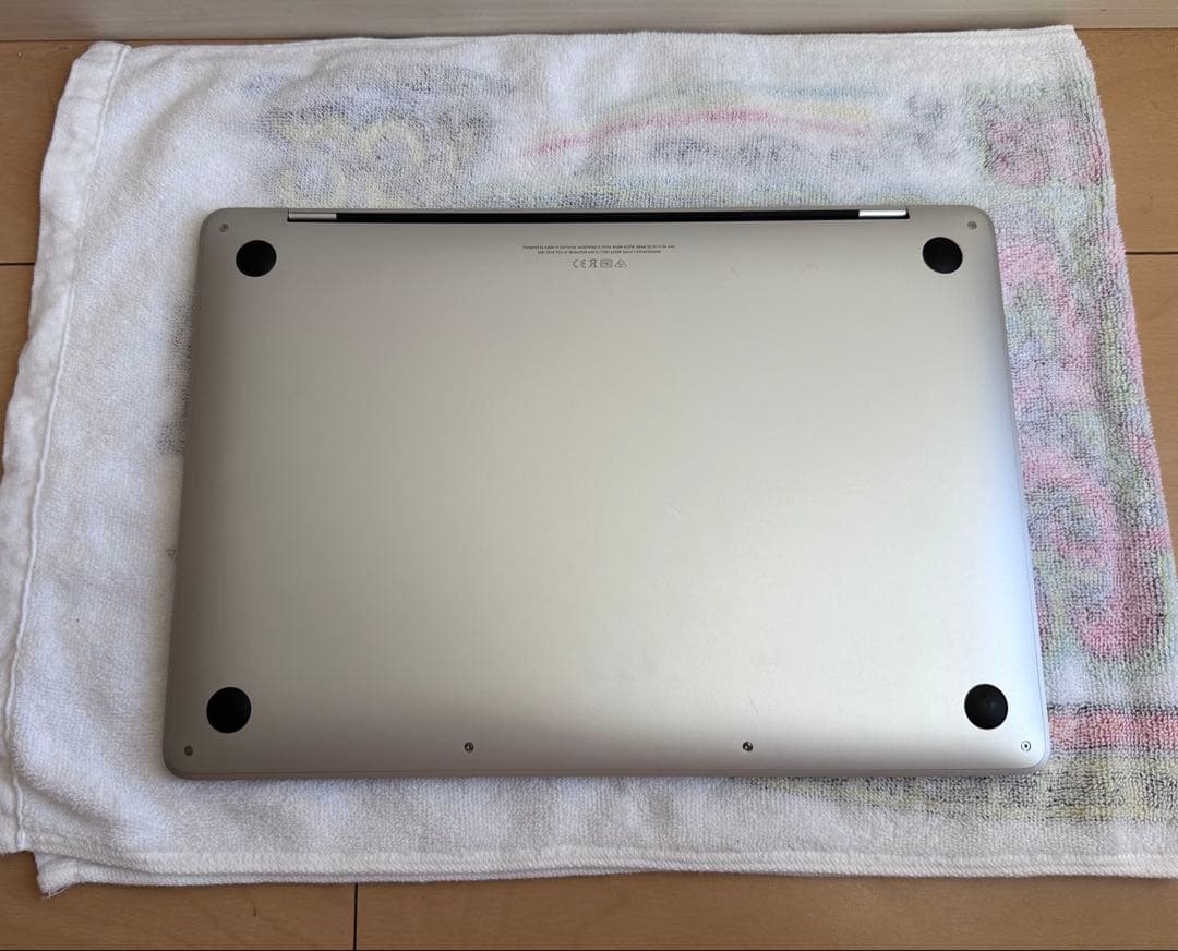 Apple MacBook Pro 13インチ (M1, 2020)
