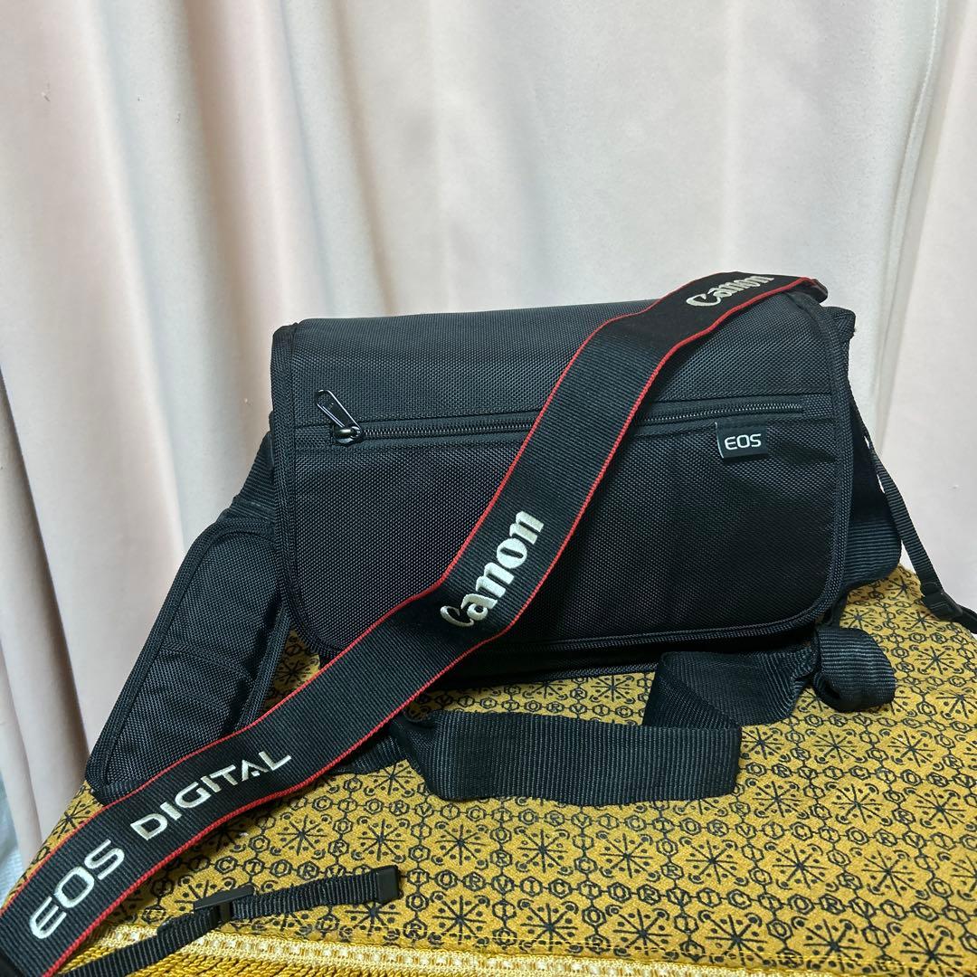 デジタルカメラ CANON EOS Kiss6i