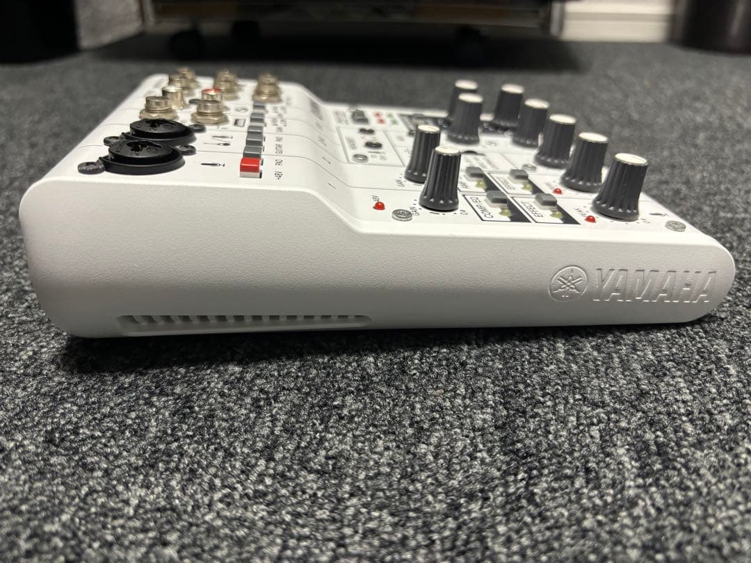 【アイス】YAMAHA AG06 ミキシングコンソール