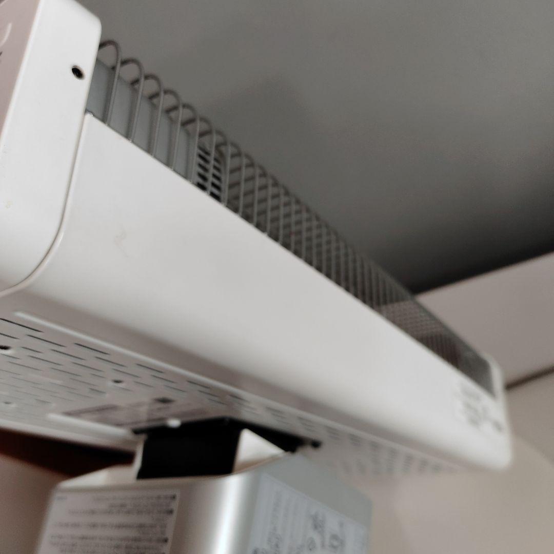 ダイキン セラムヒート 遠赤外線ヒーター 2018年製 ERFT11VS-W