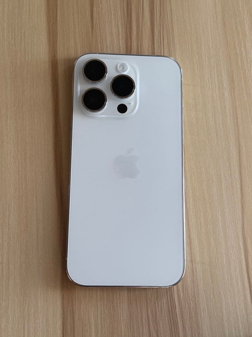 【値下げしました】iPhone 14 Pro シルバー 本体 SIMフリー