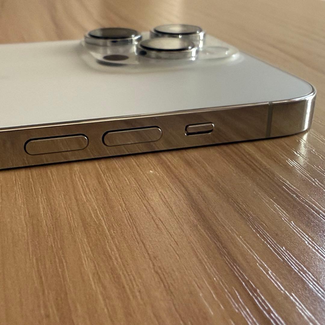 【値下げしました】iPhone 14 Pro シルバー 本体 SIMフリー
