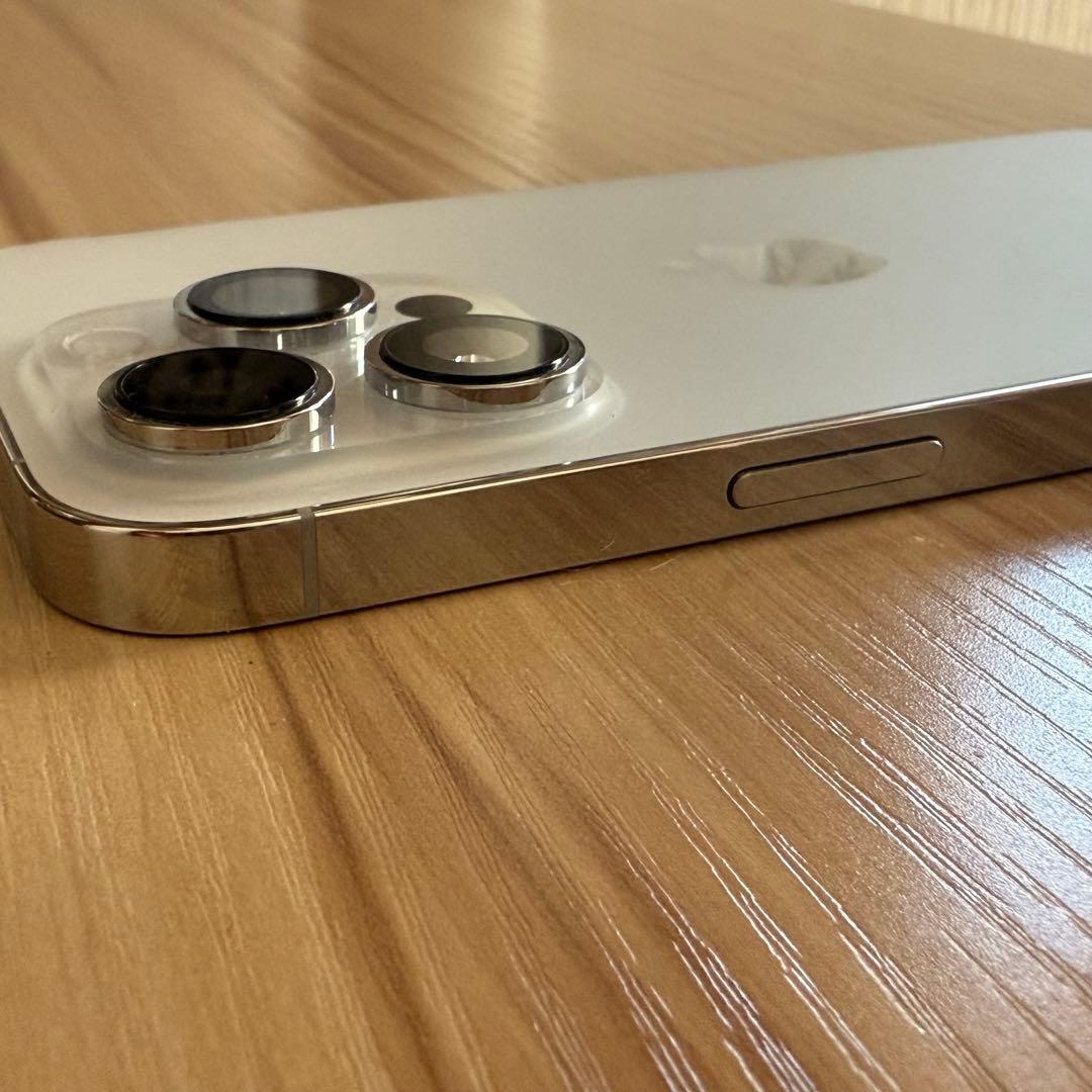 【値下げしました】iPhone 14 Pro シルバー 本体 SIMフリー