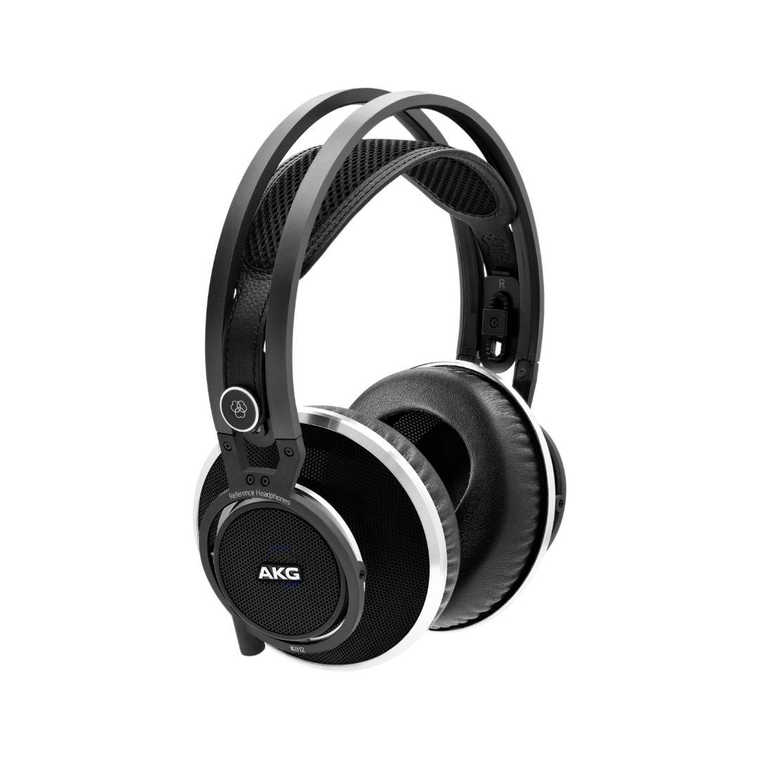 AKG 812　（有線ヘッドフォン）