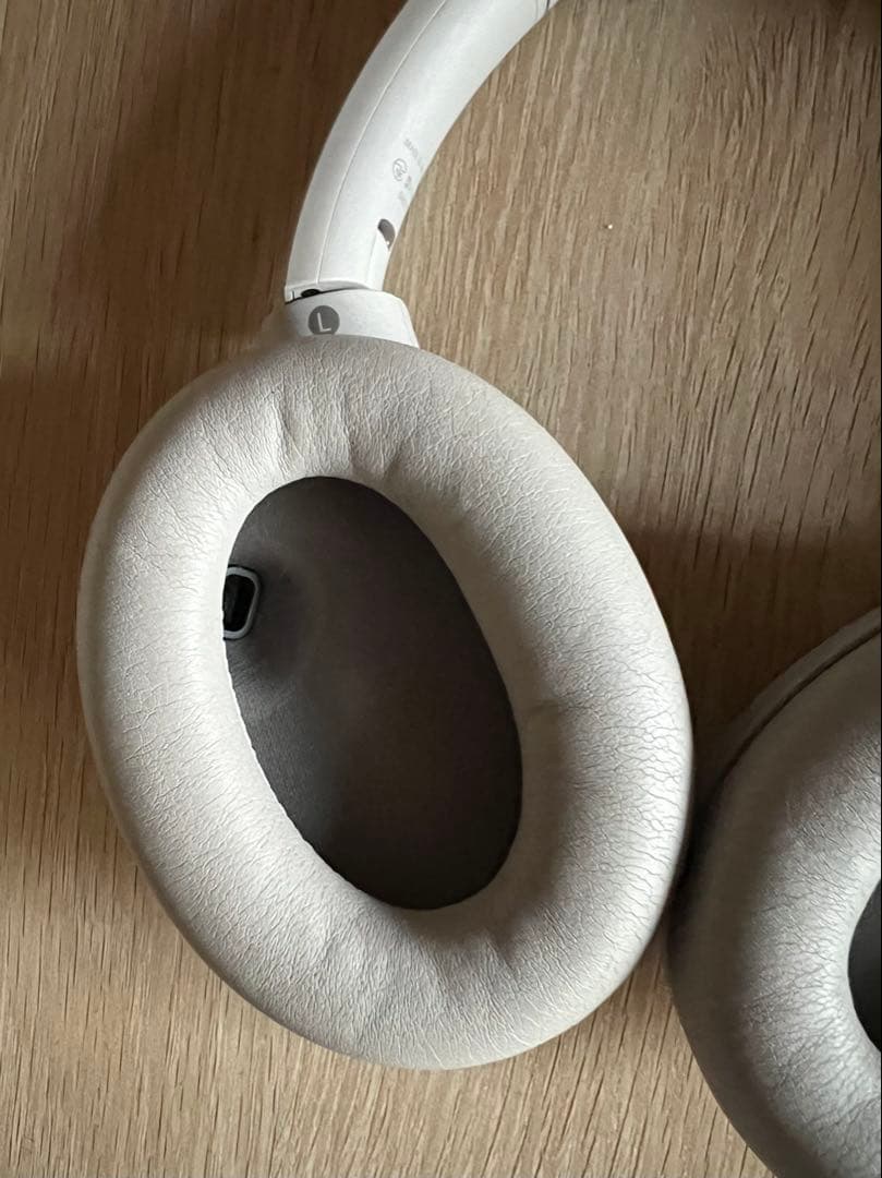 SONY WH-1000XM4 ノイズキャンセリング ワイヤレスヘッドホン