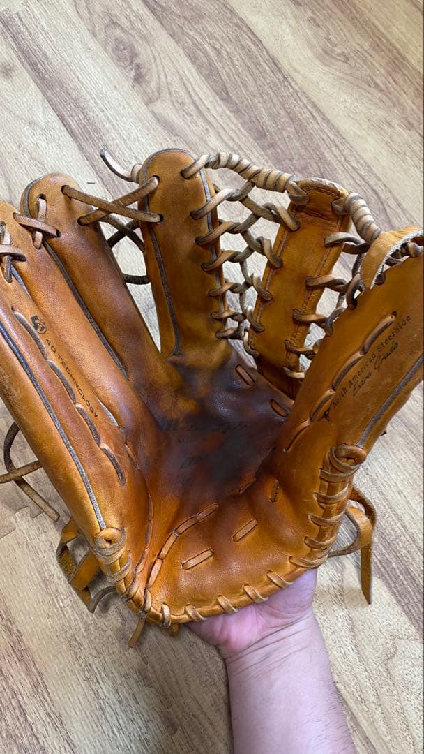 ミズノプロ　硬式グラブ　左外野手用