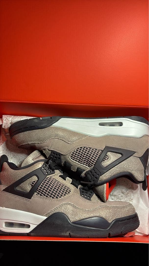 靴 Nike Air Jordan 4 \"Taupe Haze\"