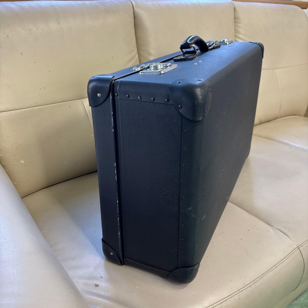 グローブトロッター、スーツケース