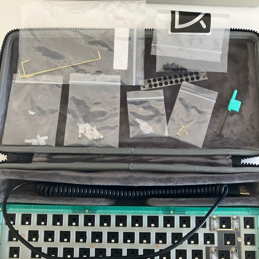 KBD 67 Lite メカニカルキーボード