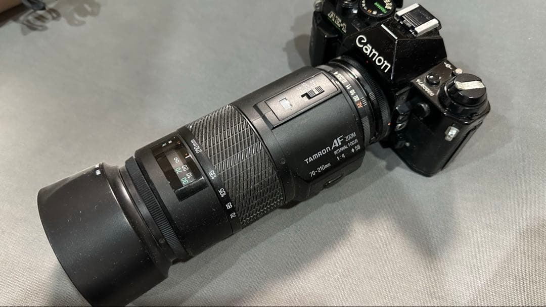 Canon AE-1 PROGRAM 望遠レンズ付き