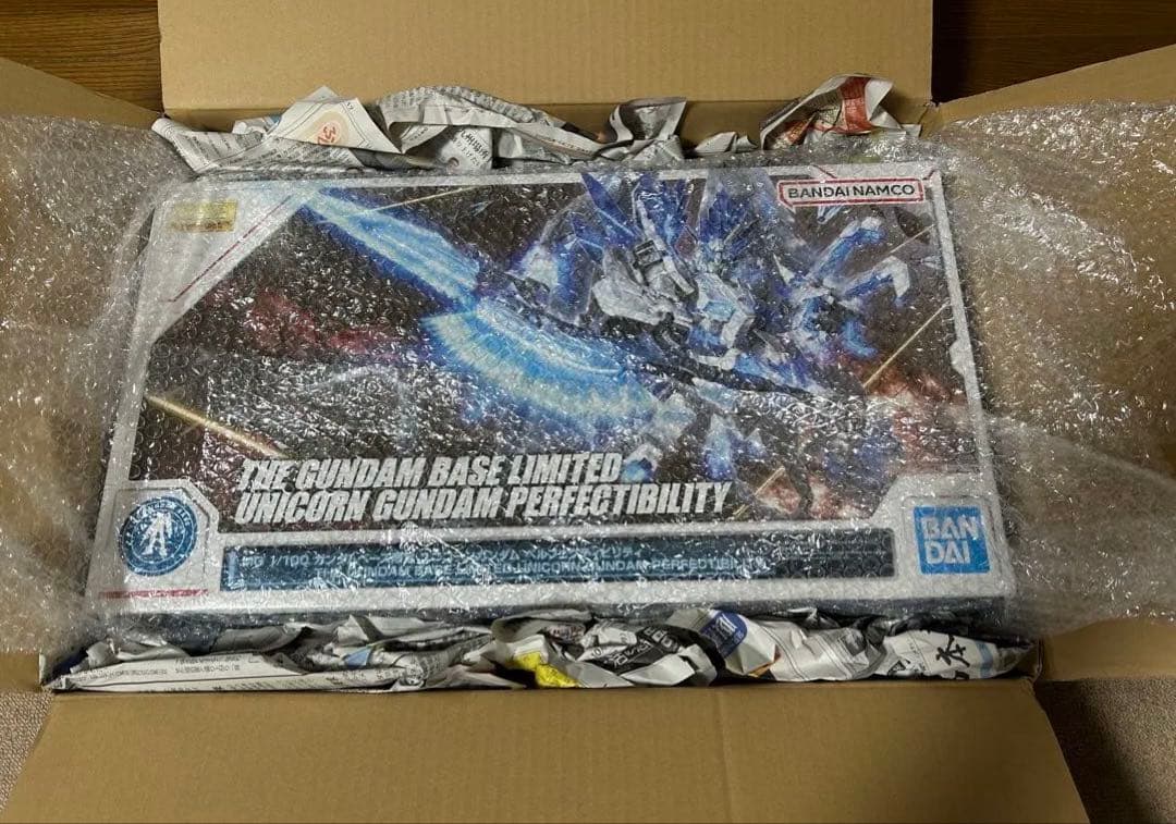 新品●1/100 MG ユニコーンガンダムパーフェクティビリティ●GB限定版