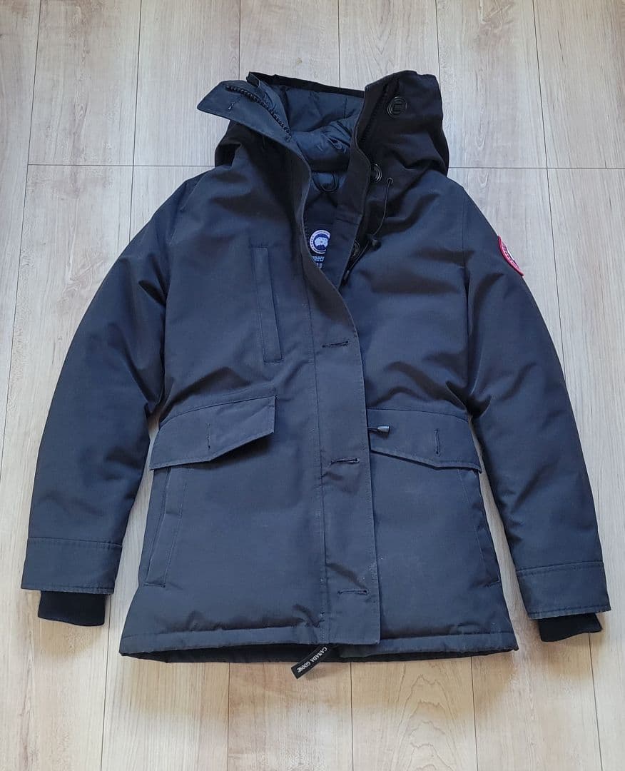 【カナダグース】レディース ダウンジャケット フード付き Sサイズ