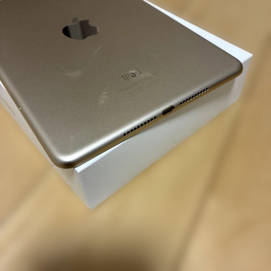 Apple iPad mini4 32GB MNWG2J/A ゴールド