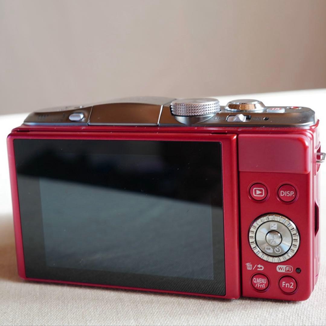 PanasonicLUMIX ルミックスGF6 ダブルズームレンズキット