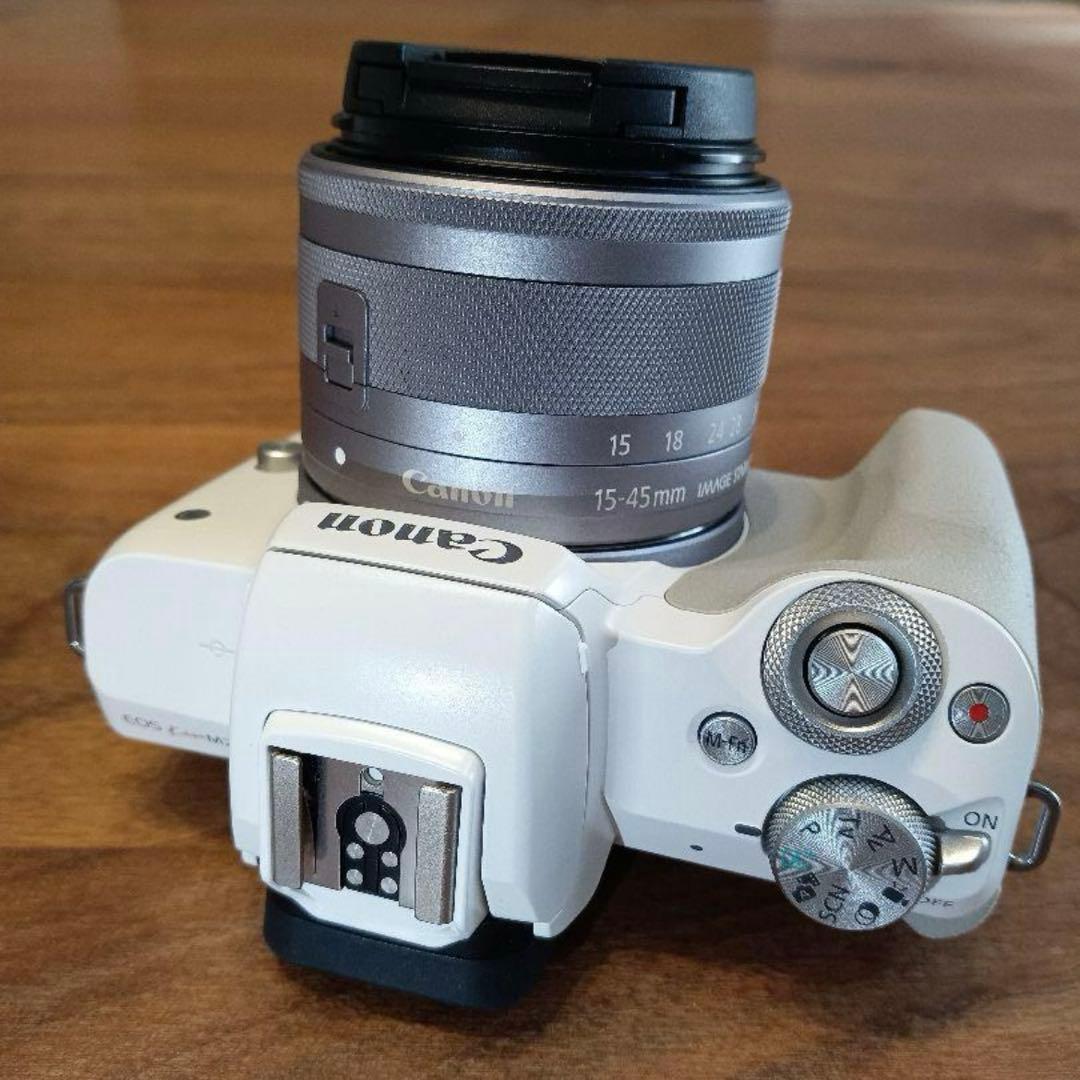 【取説付き】極美品 Canon EOS Kiss M2 高性能レンズキット