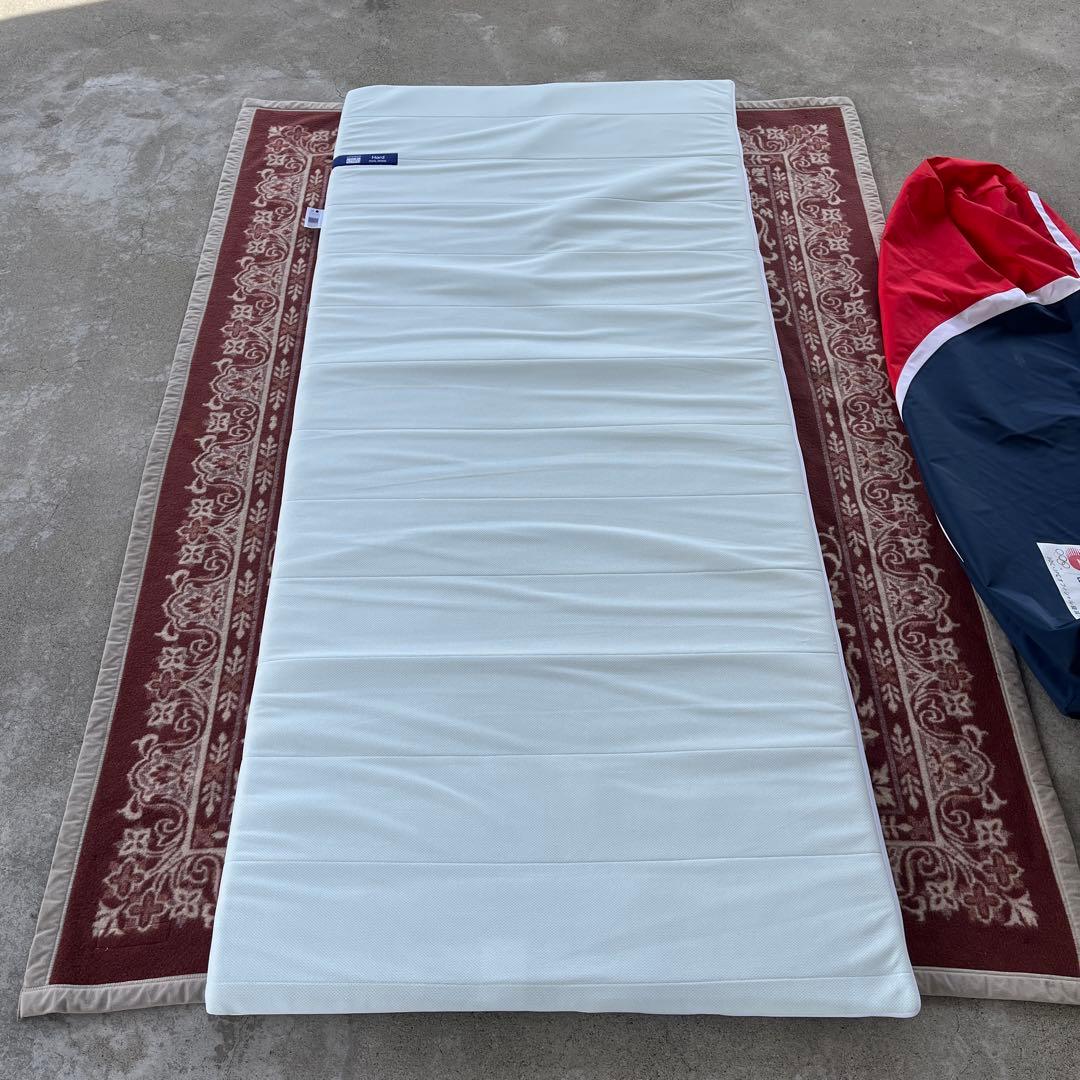 美品 airweave エアウィーヴ◾️ポータブル DUAL MODE マットレス