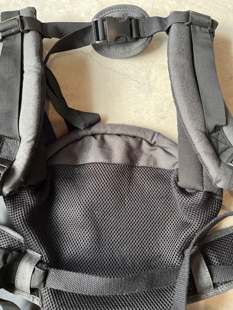 miamily 抱っこ紐 ヒップスタープラス日本モデル　チャコールブラック