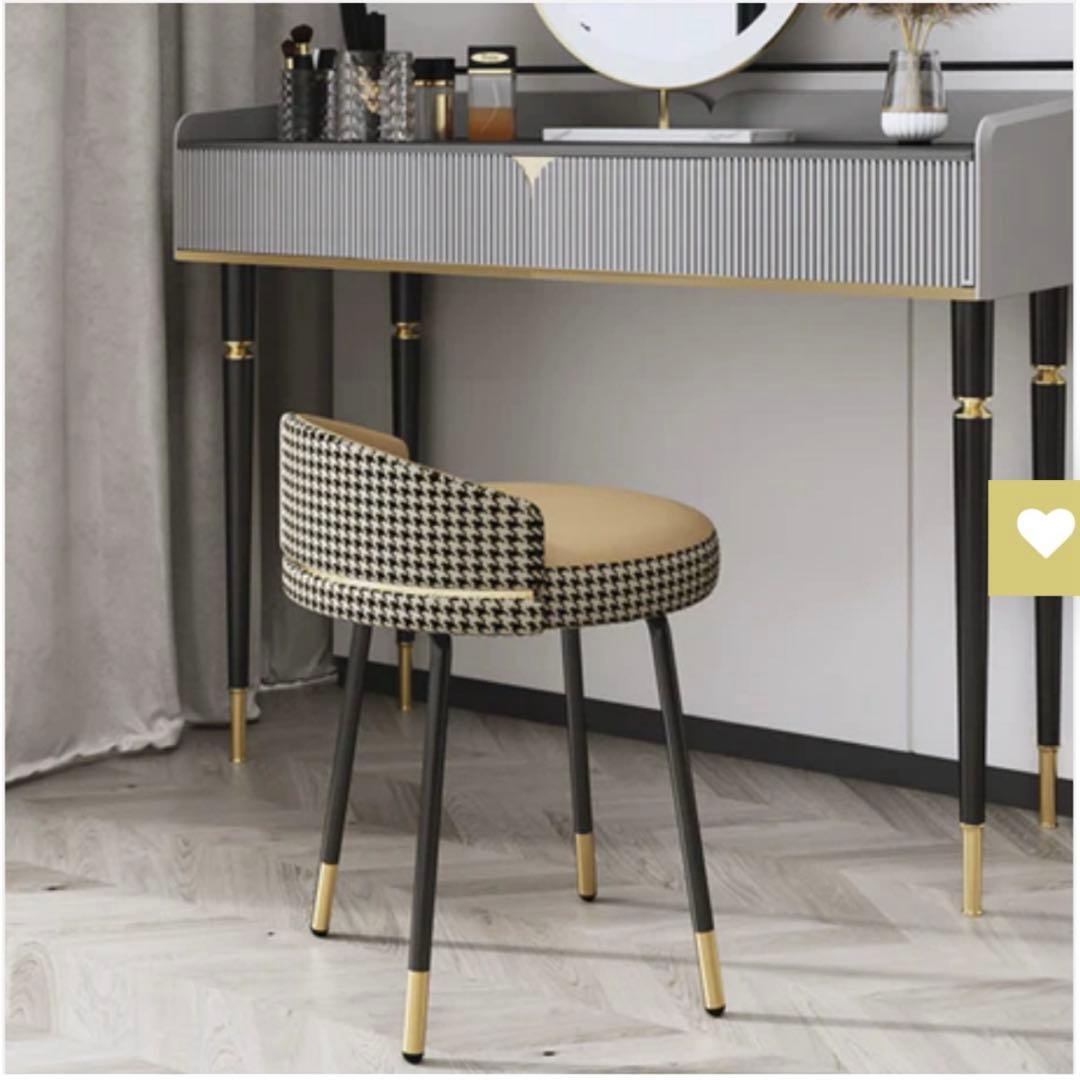 ミューズホーム　ラグジュアリーレザースツール　チェア